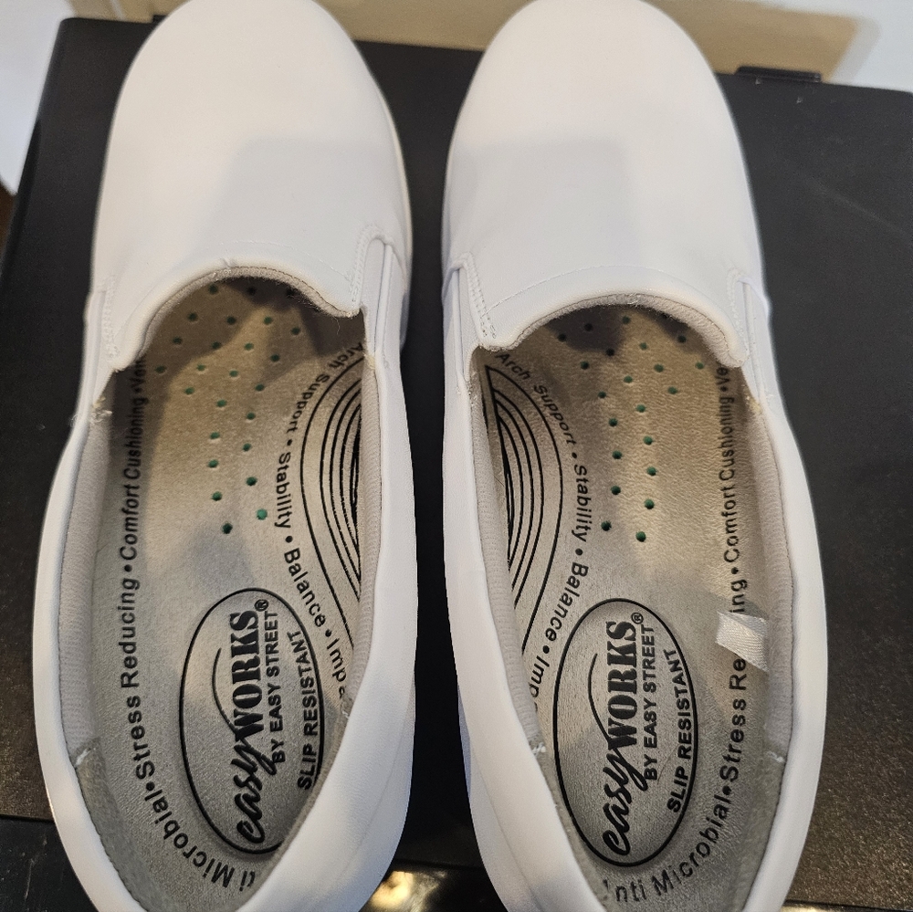 Clogs Easy Works White Slip-On Shoes